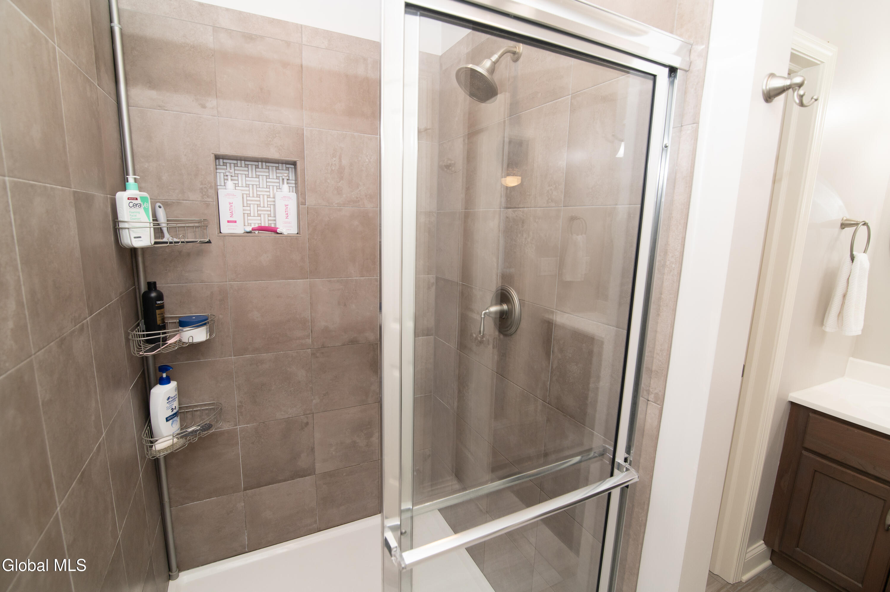 21 Tisdale Lane Clifton Park NY 12065