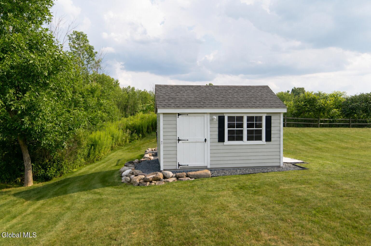 21 Tisdale Lane Clifton Park NY 12065