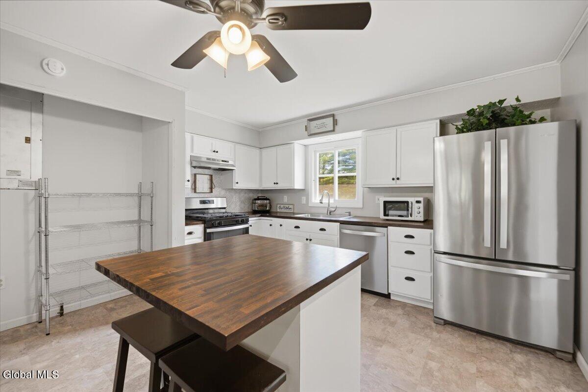 124 Ingersoll Road Saratoga Springs NY 12866