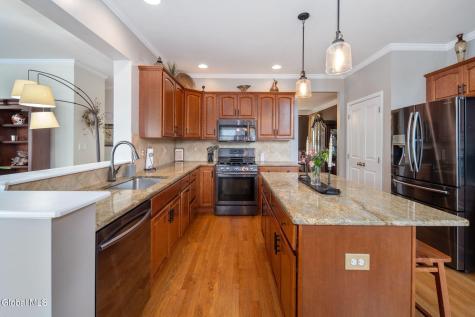 37 Farmview Lane Waterford NY 12188
