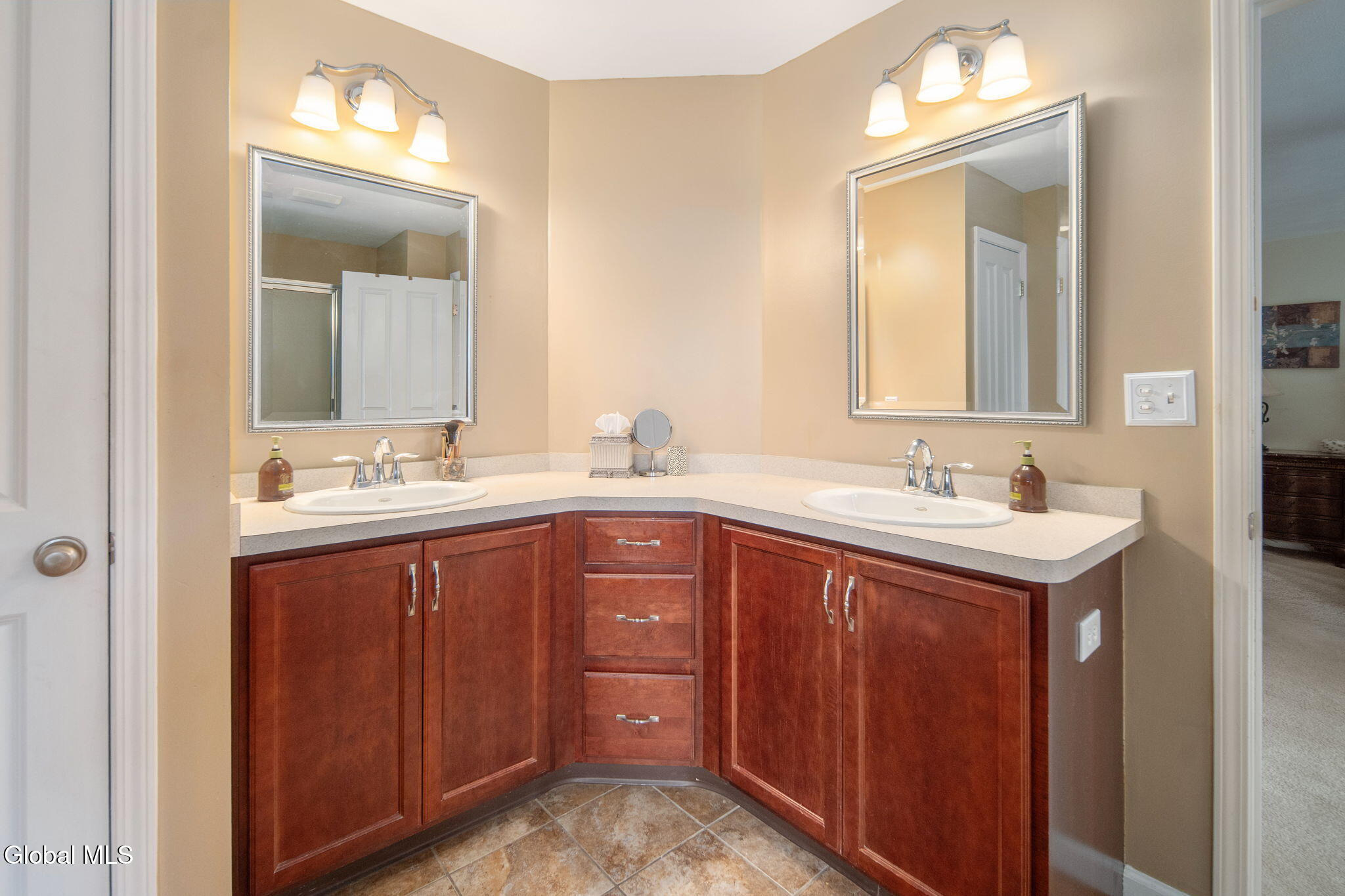 37 Farmview Lane Waterford NY 12188