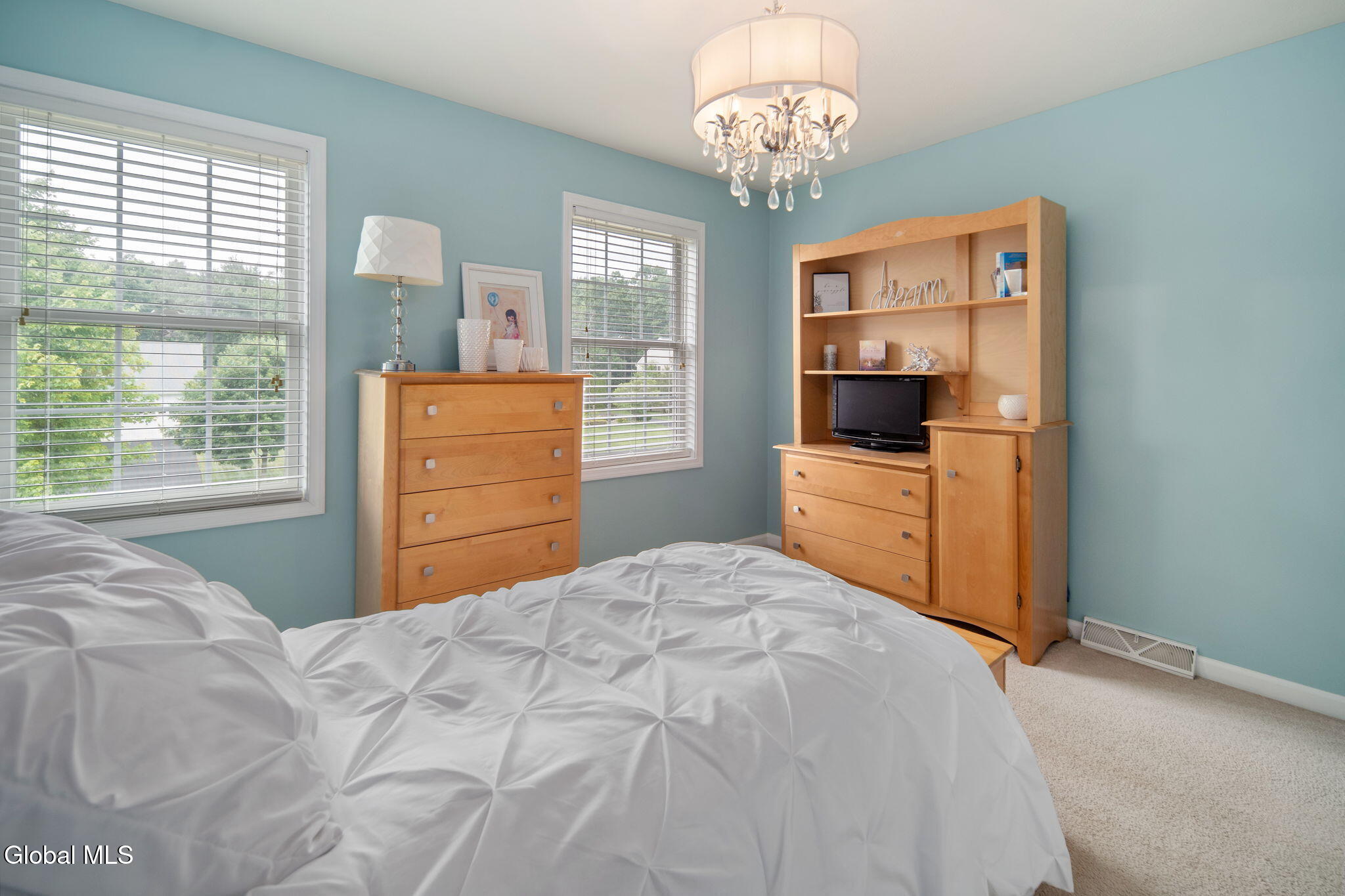37 Farmview Lane Waterford NY 12188