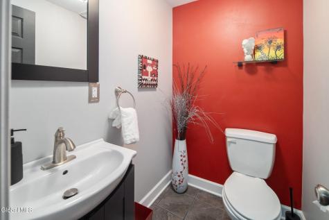 37 Farmview Lane Waterford NY 12188