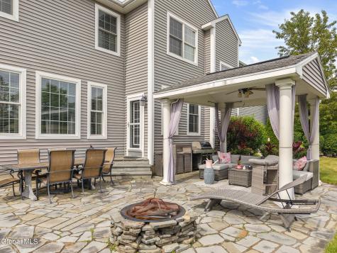 37 Farmview Lane Waterford NY 12188