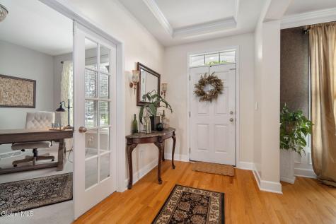 37 Farmview Lane Waterford NY 12188