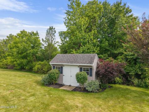 37 Farmview Lane Waterford NY 12188