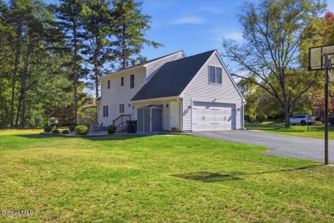 7 Lancestire Drive Queensbury NY 12804