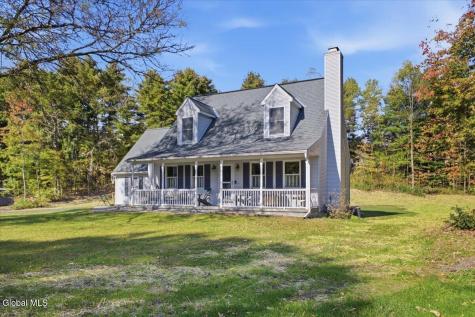 7 Lancestire Drive Queensbury NY 12804
