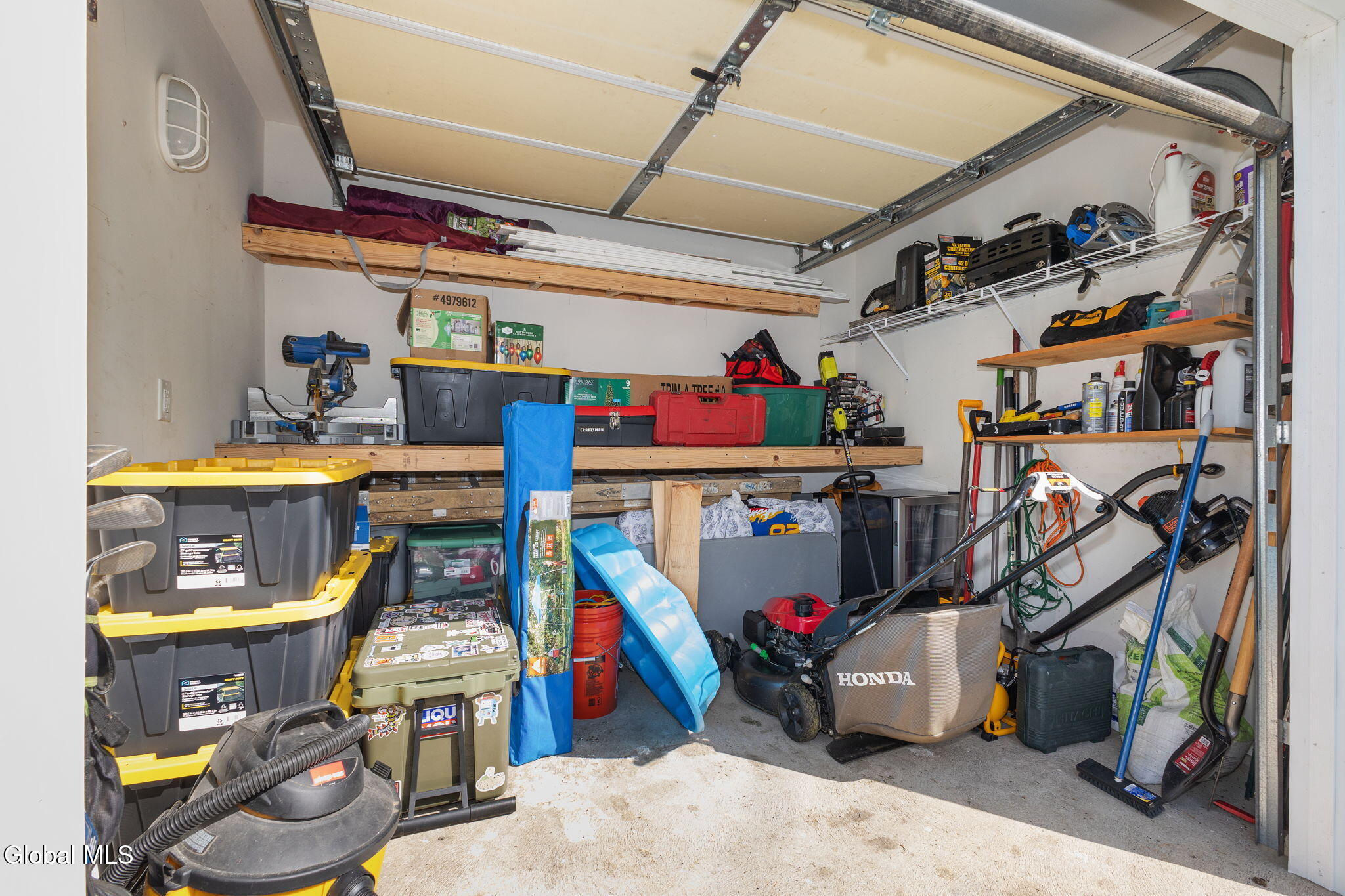 10 Rohloff Avenue Mechanicville NY 12118