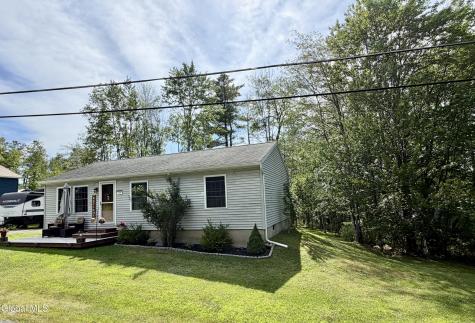 29 Knobhill Road Averill Park NY 12018