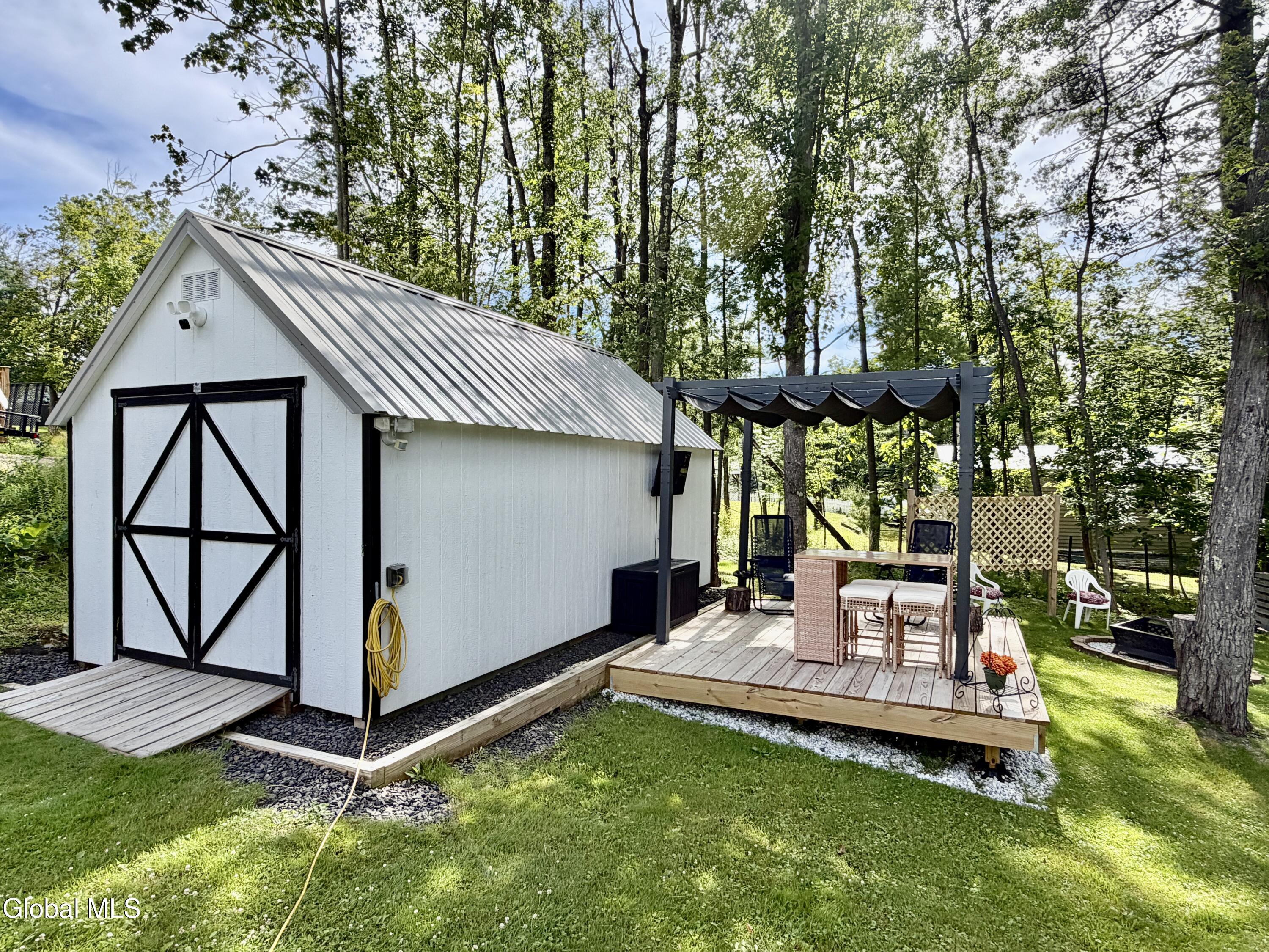29 Knobhill Road Averill Park NY 12018