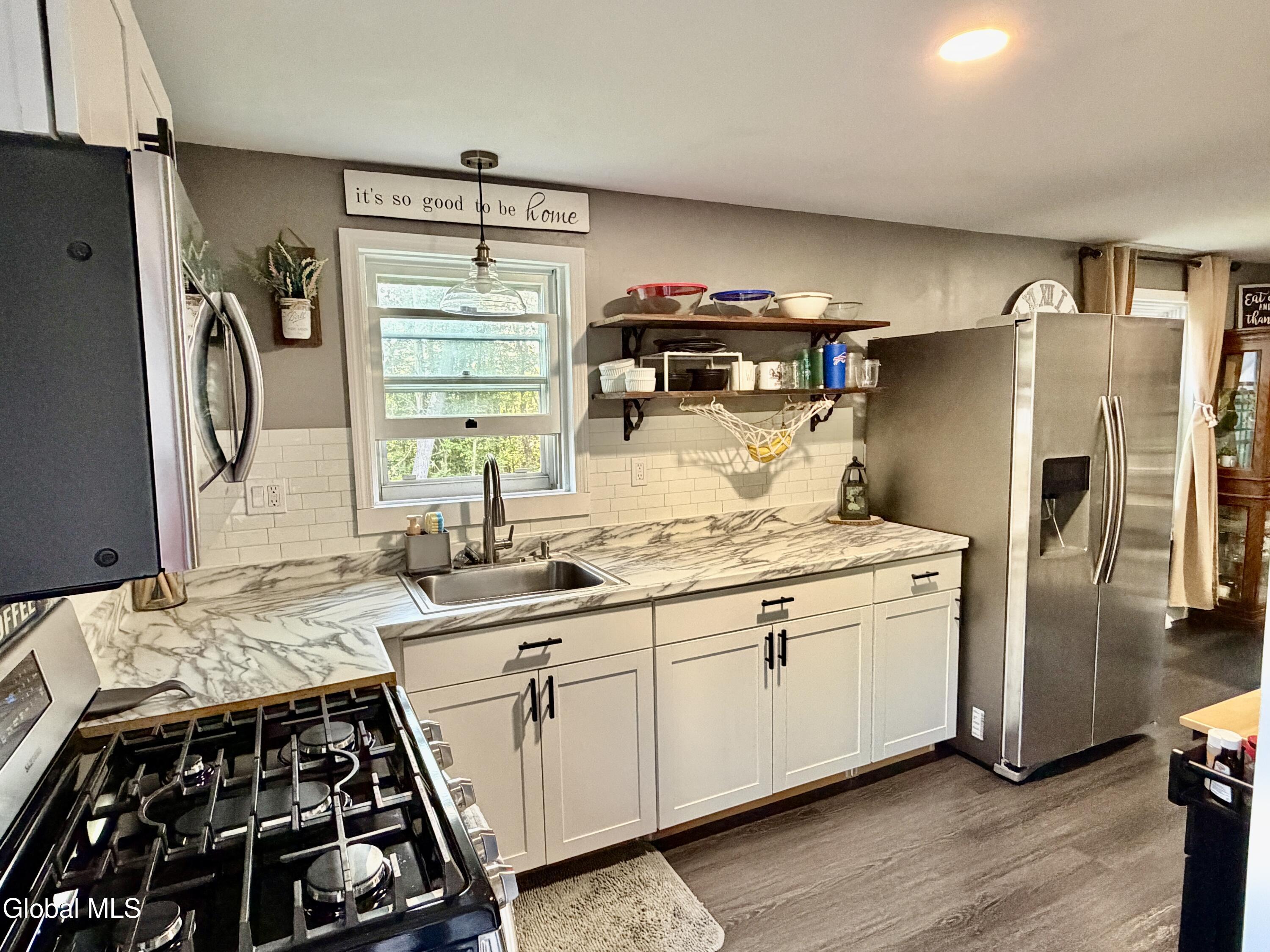 29 Knobhill Road Averill Park NY 12018