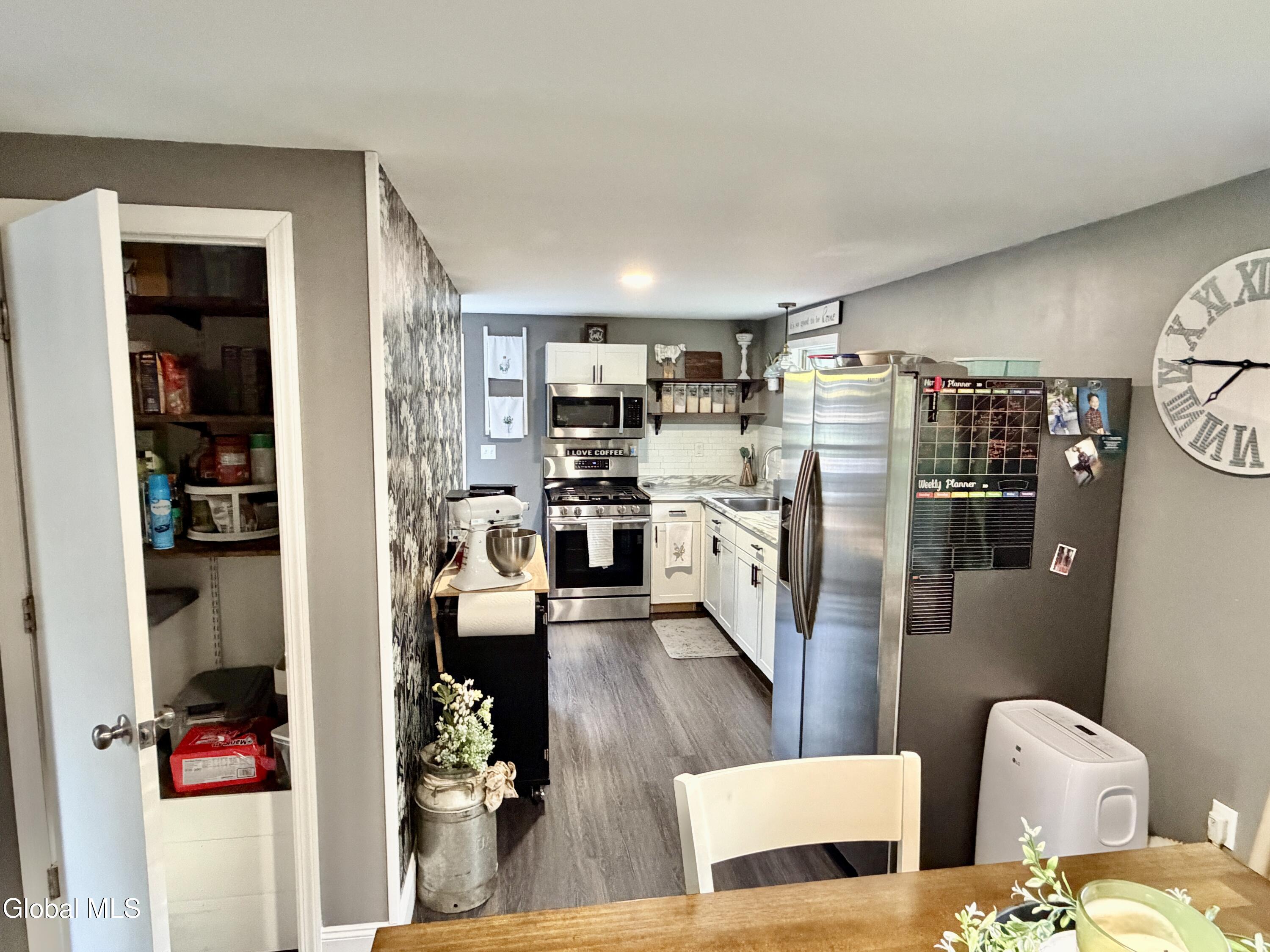 29 Knobhill Road Averill Park NY 12018