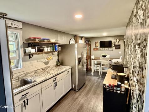 29 Knobhill Road Averill Park NY 12018