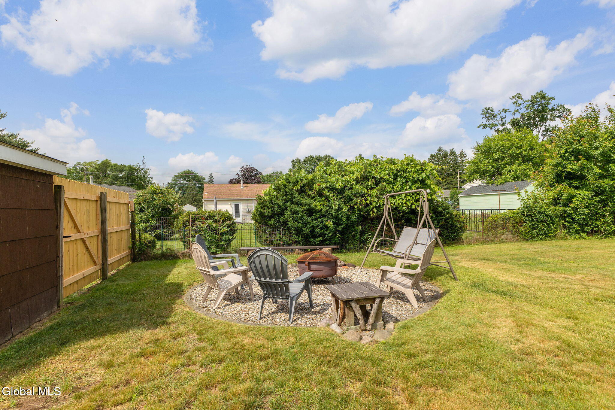 53 Miracle Lane Colonie NY 12211