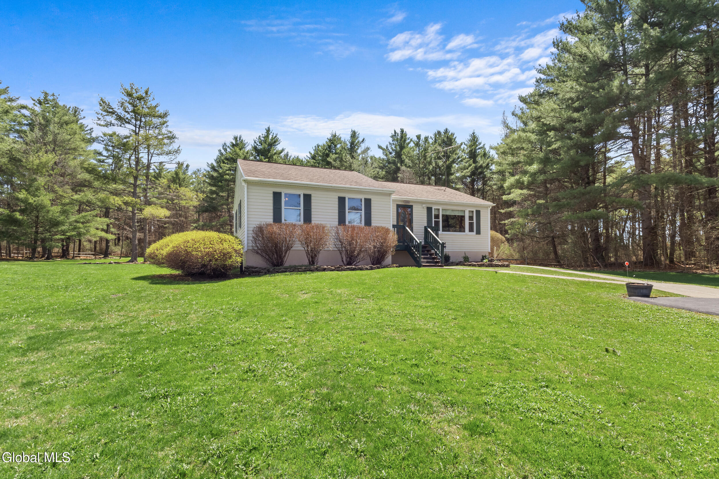 131 Toback Road Esperance NY 12066