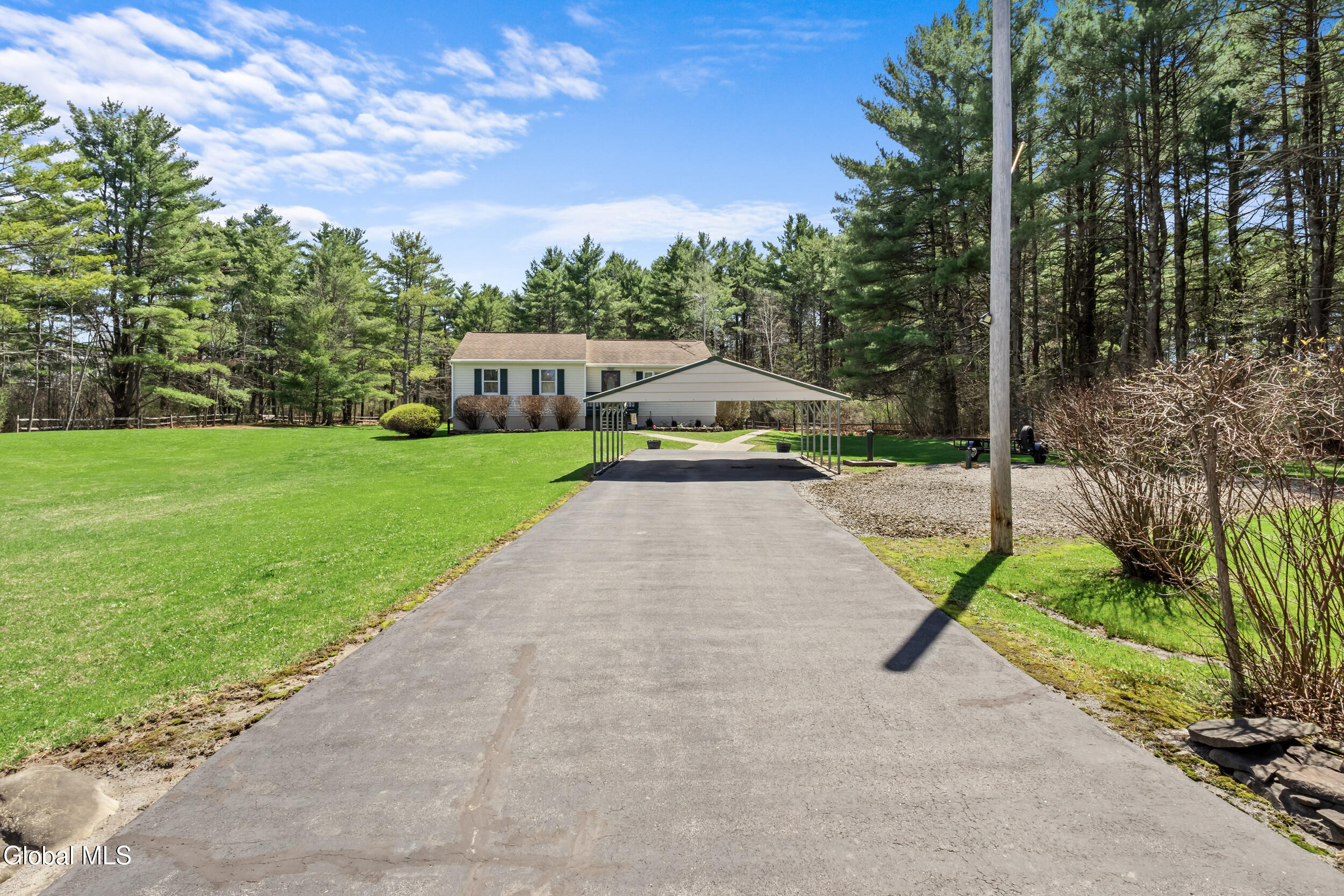 131 Toback Road Esperance NY 12066