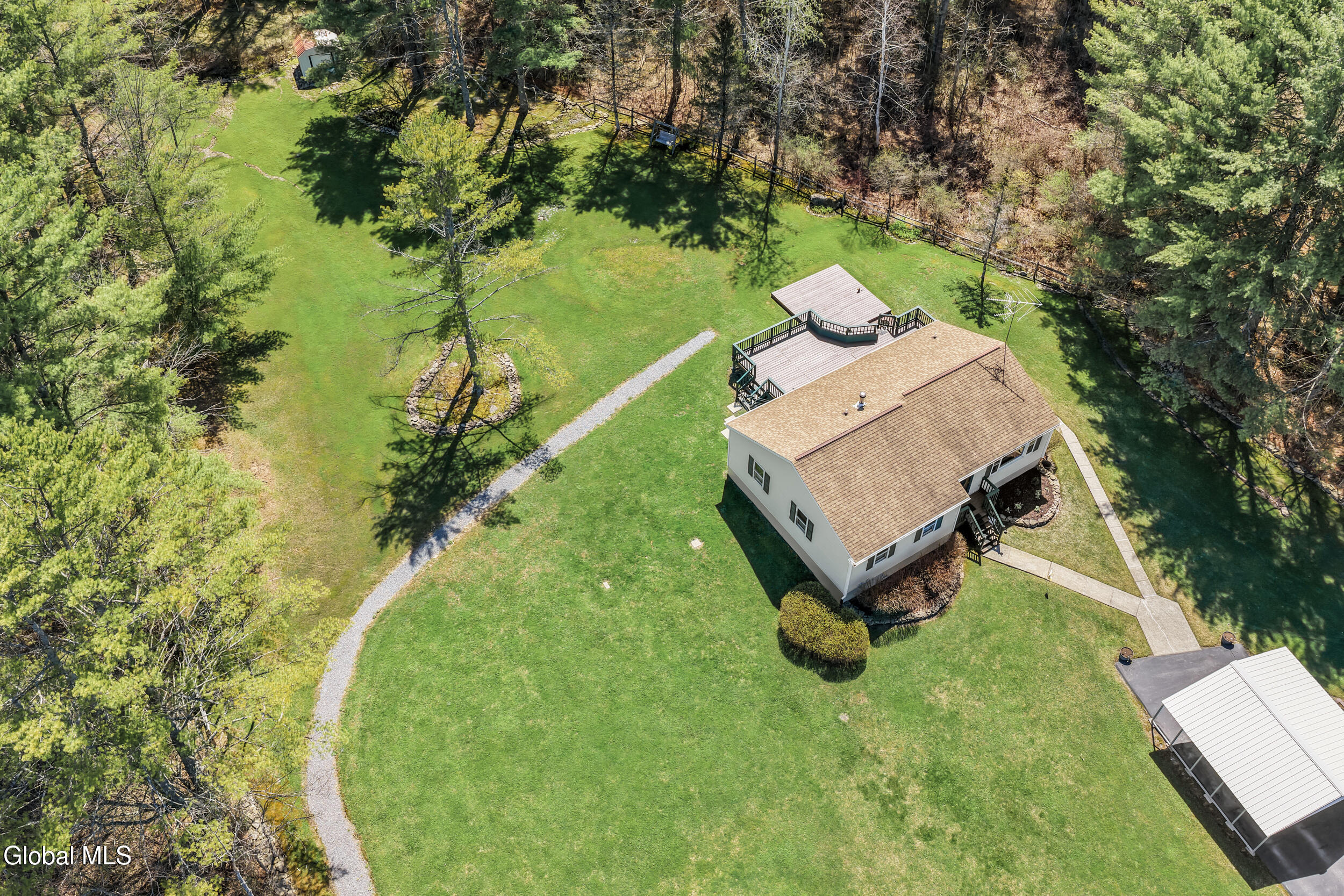 131 Toback Road Esperance NY 12066