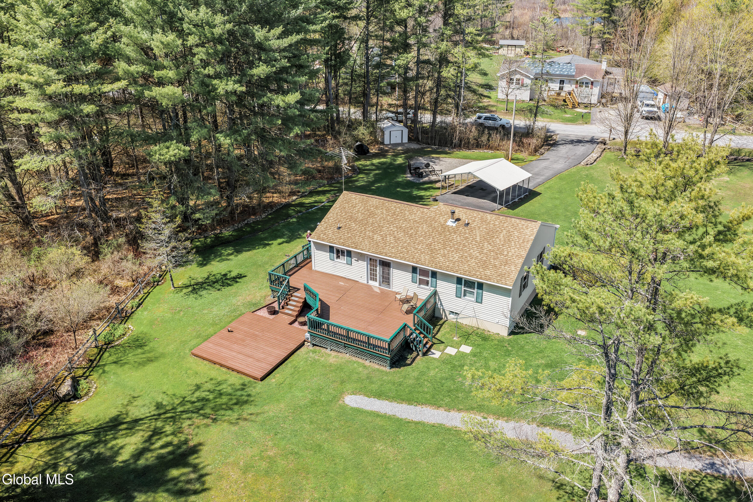 131 Toback Road Esperance NY 12066