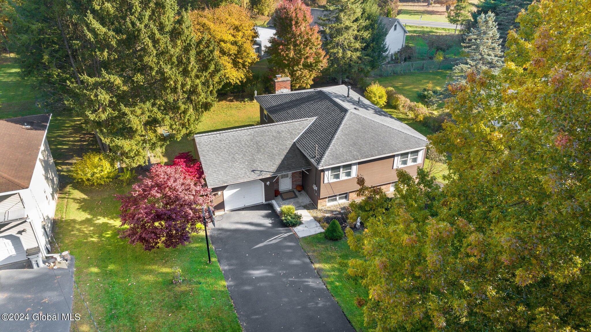 35 Tieman Road Glenville NY 12302