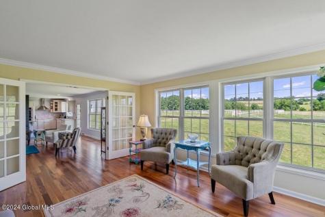 42 Ashcroft Road Valley Falls NY 12185