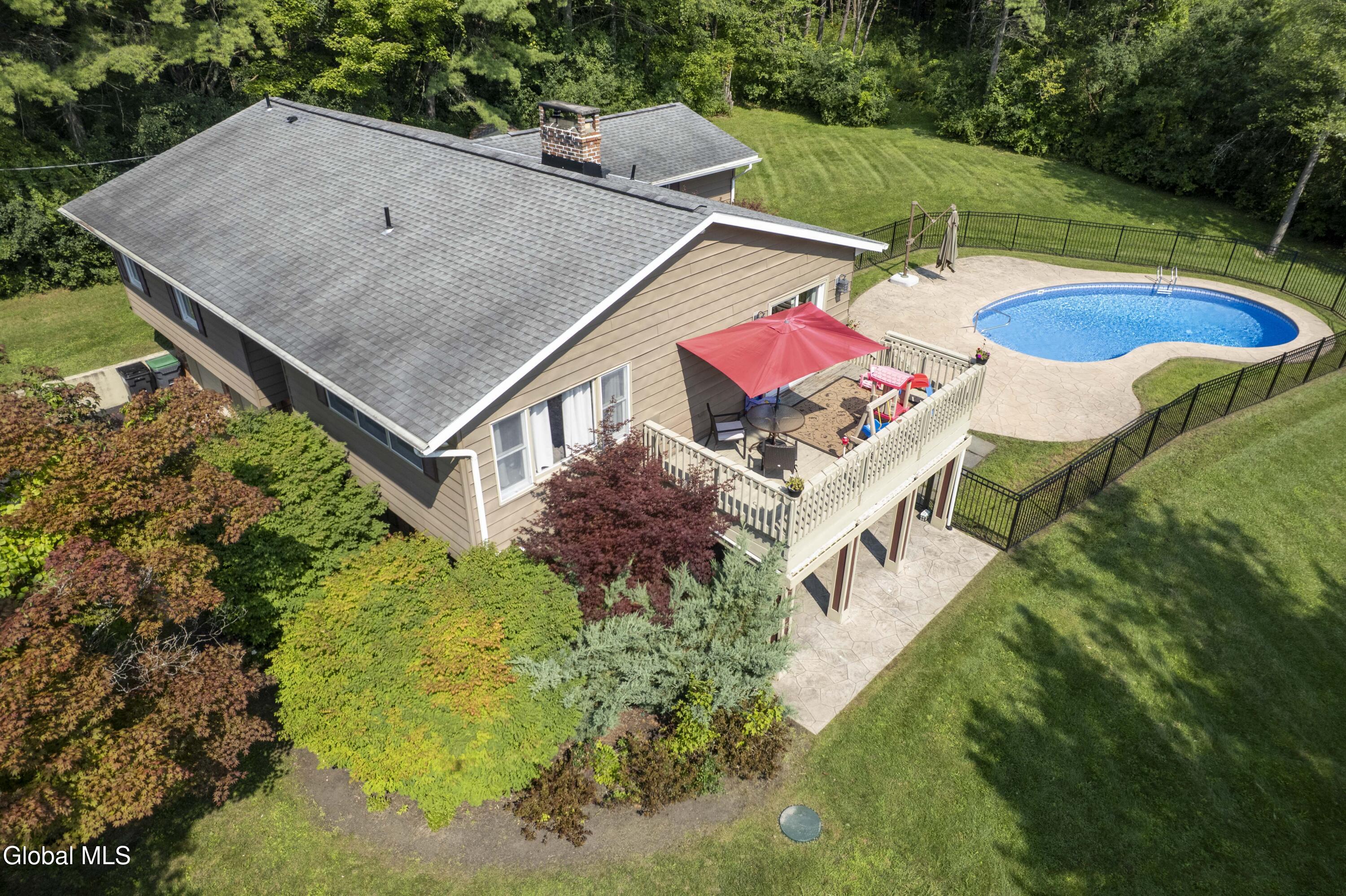 342 Closson Road Glenville NY 12302
