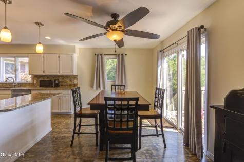 342 Closson Road Glenville NY 12302