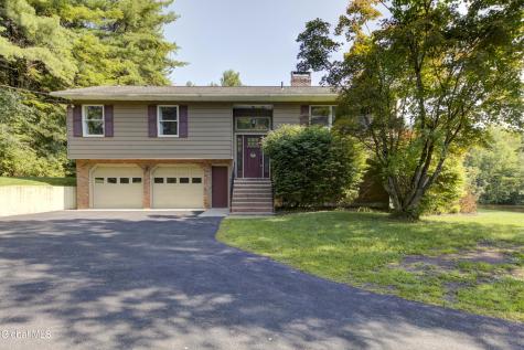 342 Closson Road Glenville NY 12302
