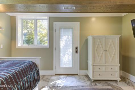 342 Closson Road Glenville NY 12302