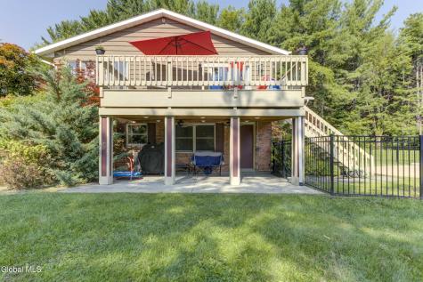 342 Closson Road Glenville NY 12302
