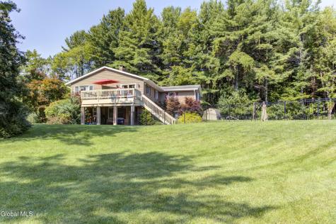 342 Closson Road Glenville NY 12302