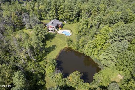 342 Closson Road Glenville NY 12302