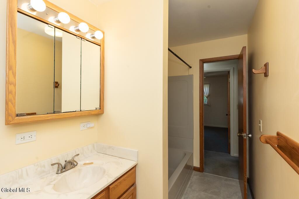 32 Birchwood Lane Ballston Spa NY 12020