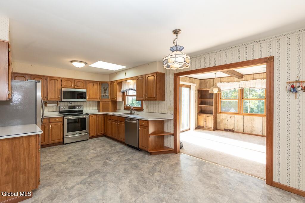 32 Birchwood Lane Ballston Spa NY 12020