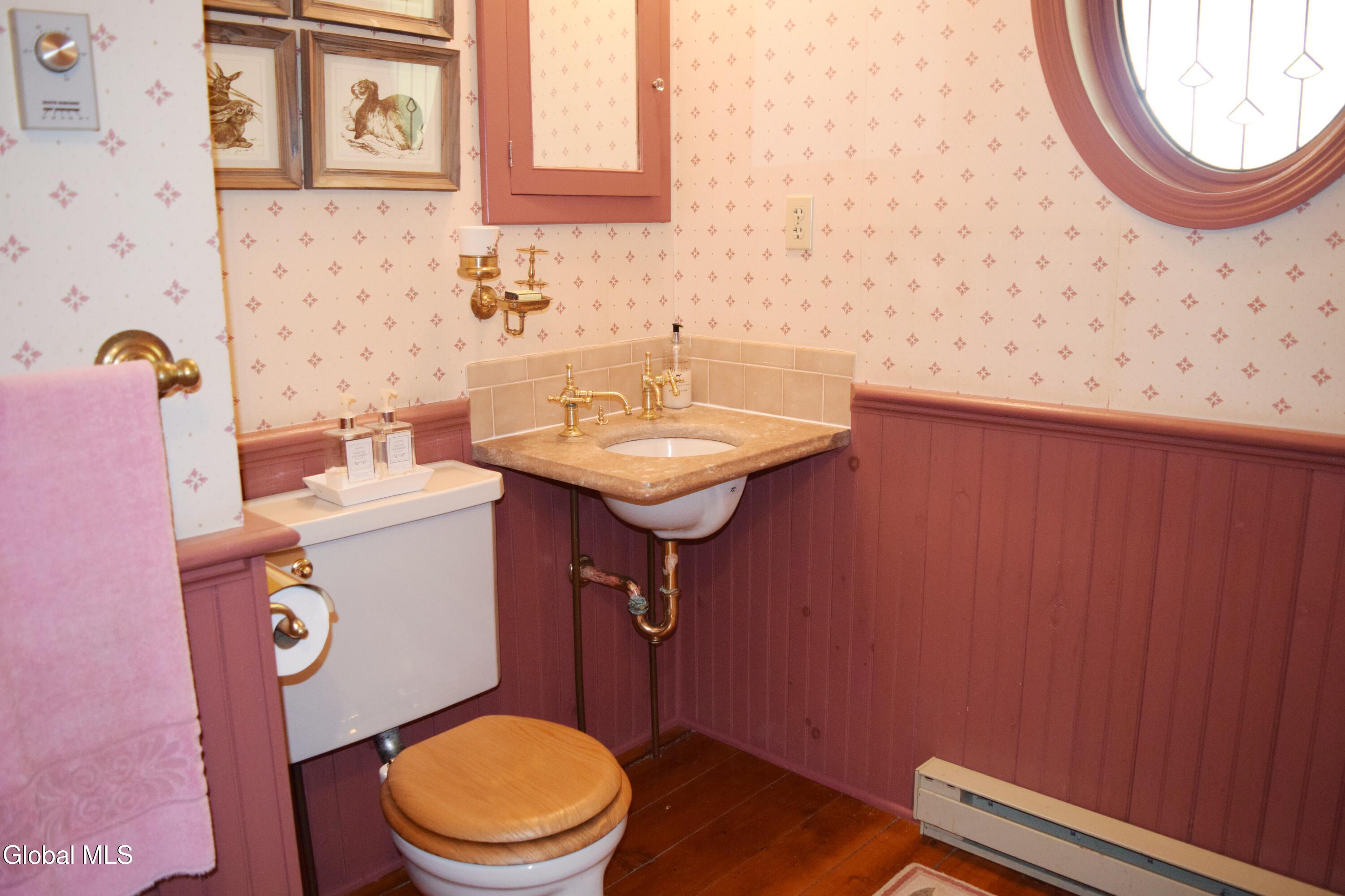 944 Stony Point Road Castleton On Hudson NY 12033