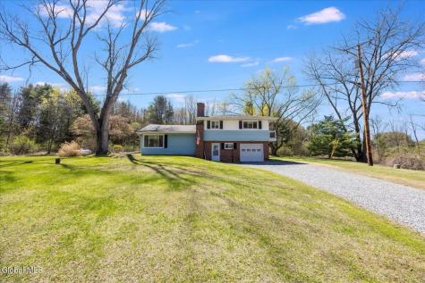 20 Clark Road Gansevoort NY 12831