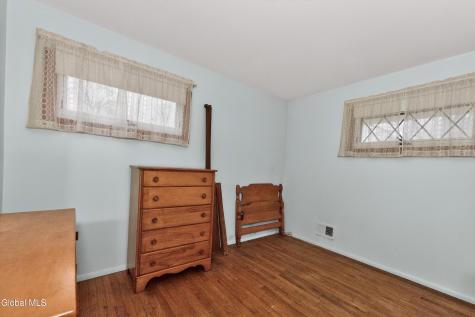 49 Tattersall Lane Colonie NY 12205