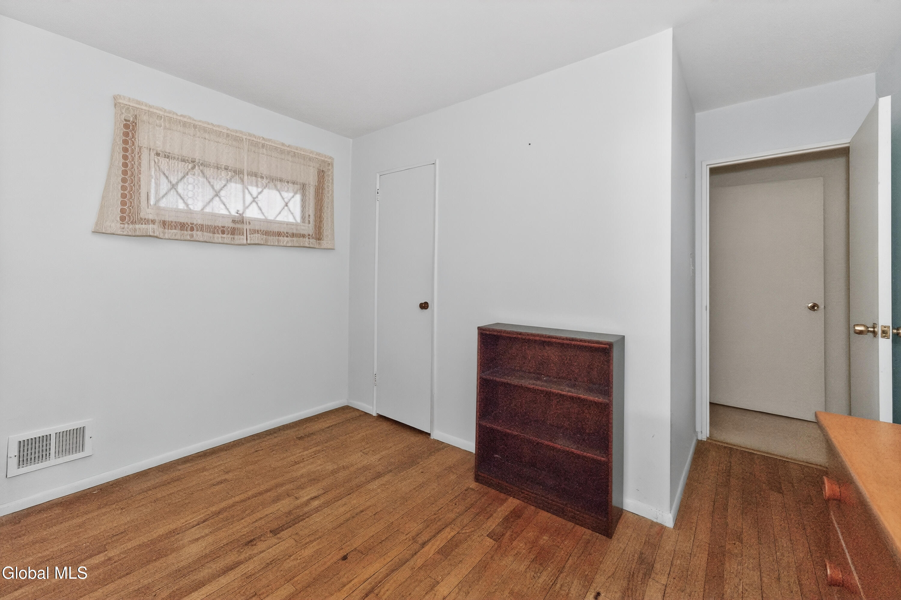 49 Tattersall Lane Colonie NY 12205