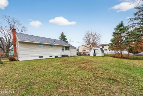 49 Tattersall Lane Colonie NY 12205