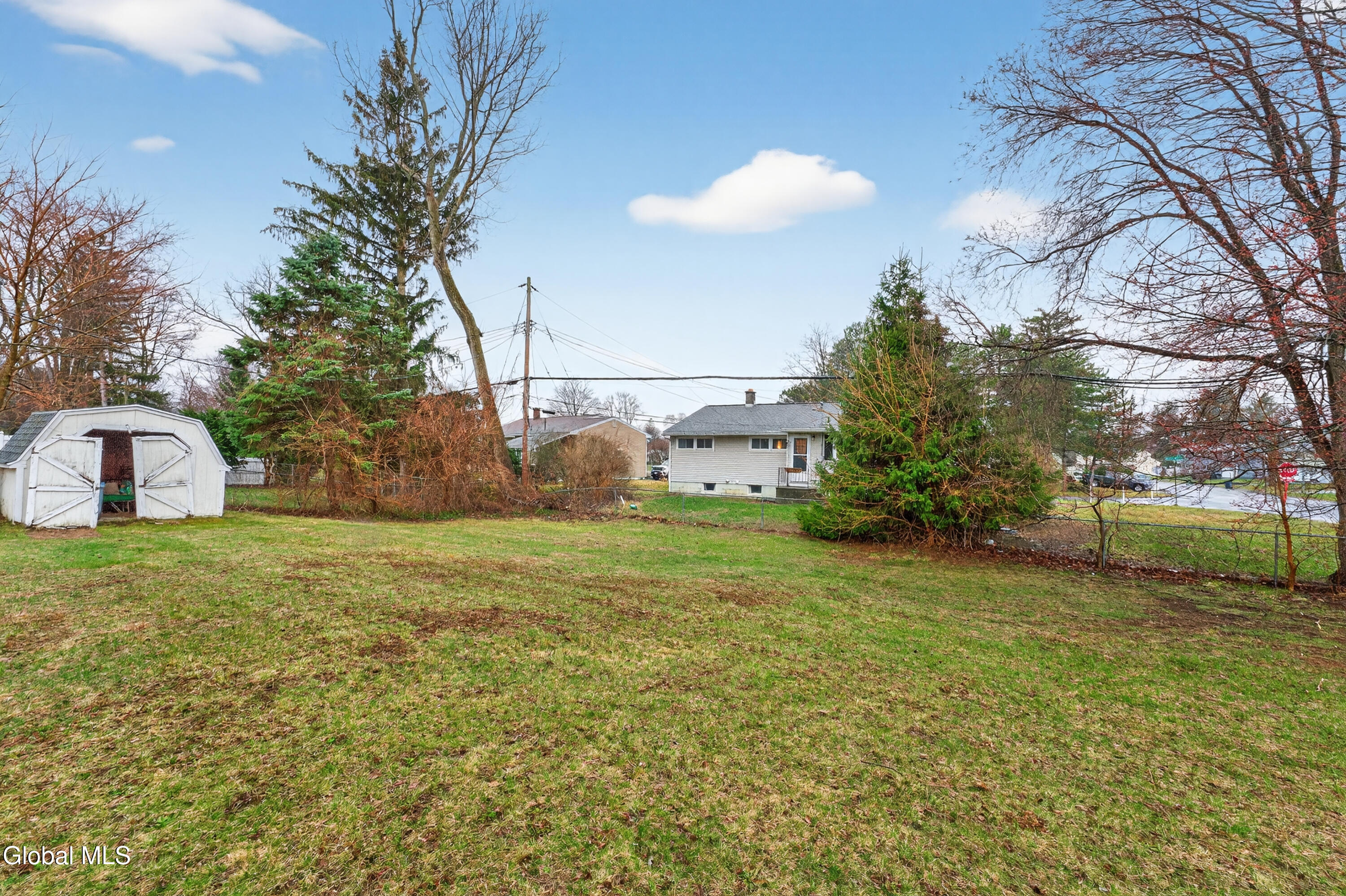 49 Tattersall Lane Colonie NY 12205