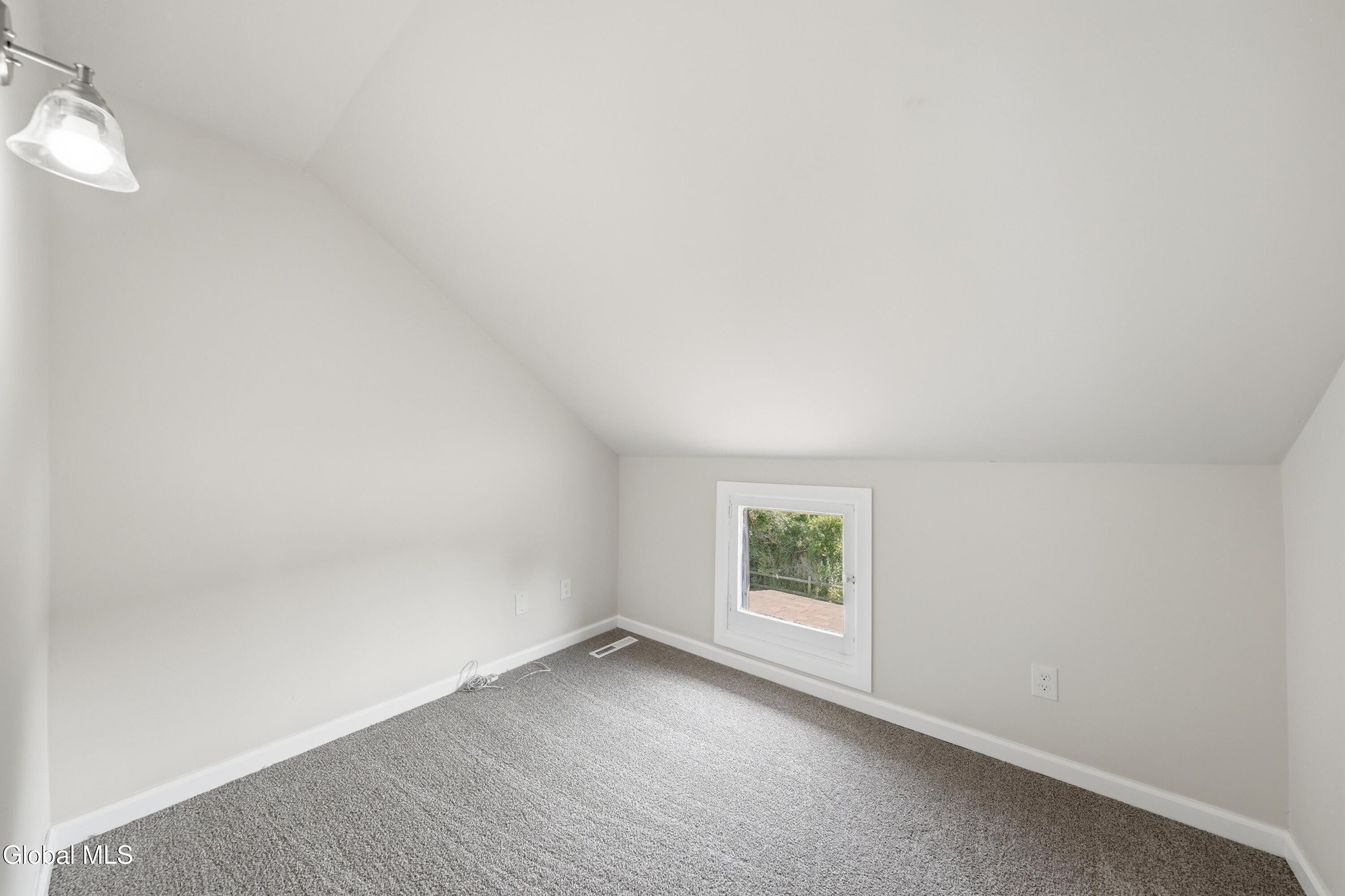 9 Lower Newtown Road Waterford NY 12188