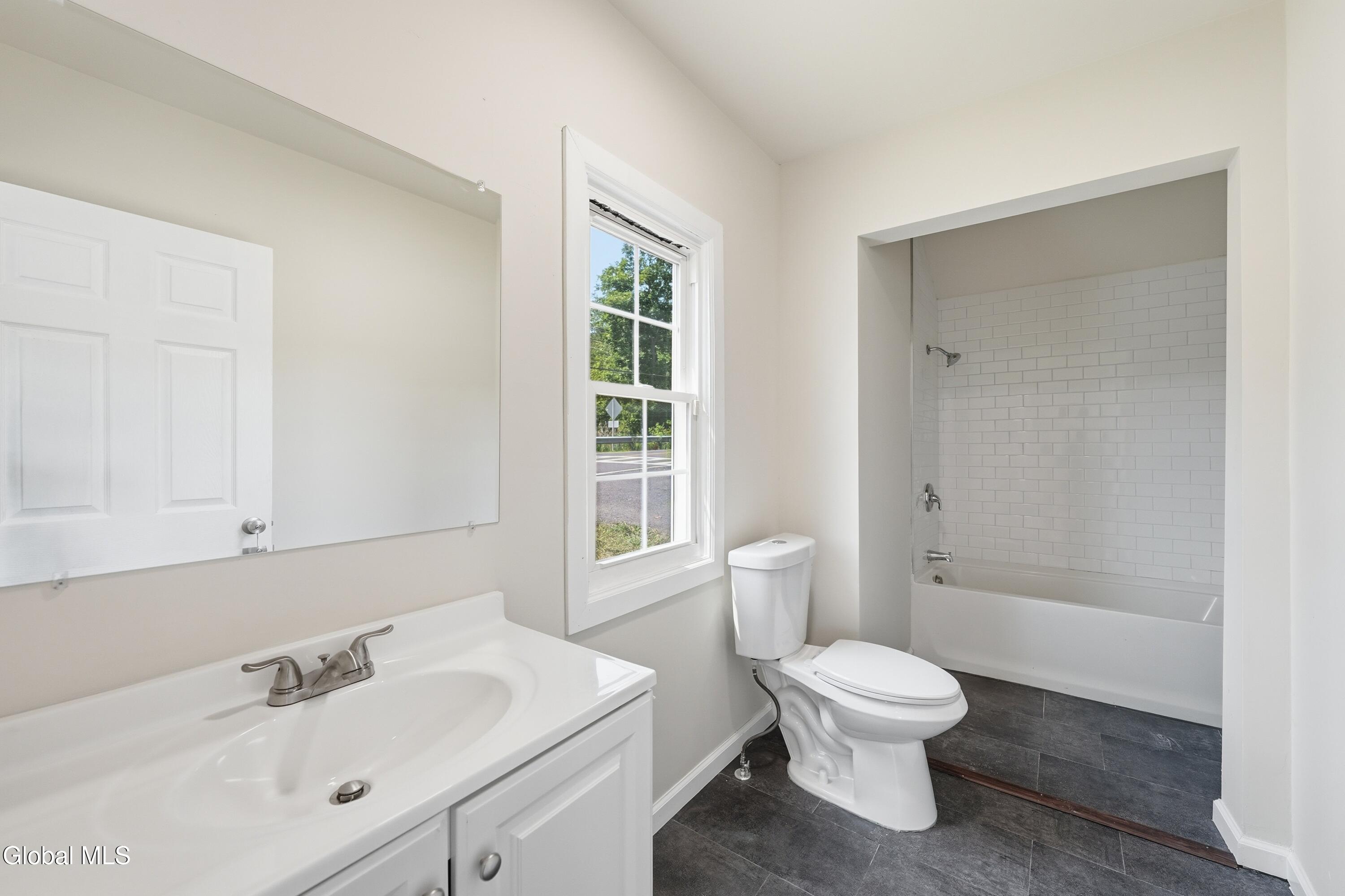 9 Lower Newtown Road Waterford NY 12188