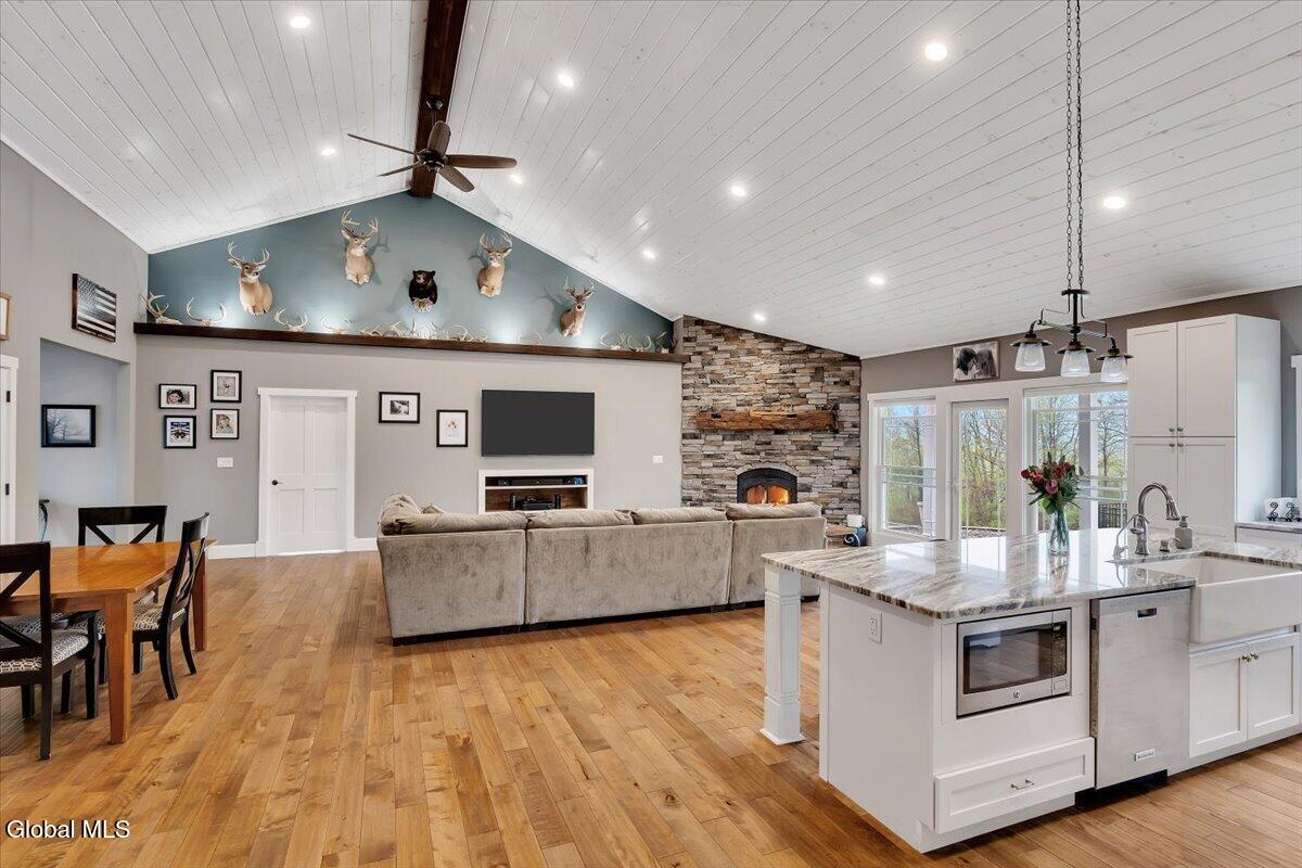 395 Beckers Corners Road Carlisle NY 12160