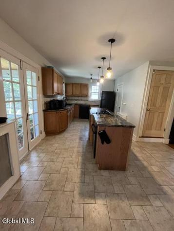 40 Mcculloch Avenue Ravena NY 12143
