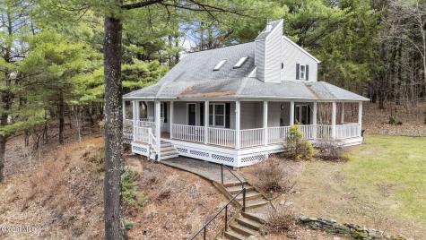 562 Fischer Road Kinderhook NY 12106