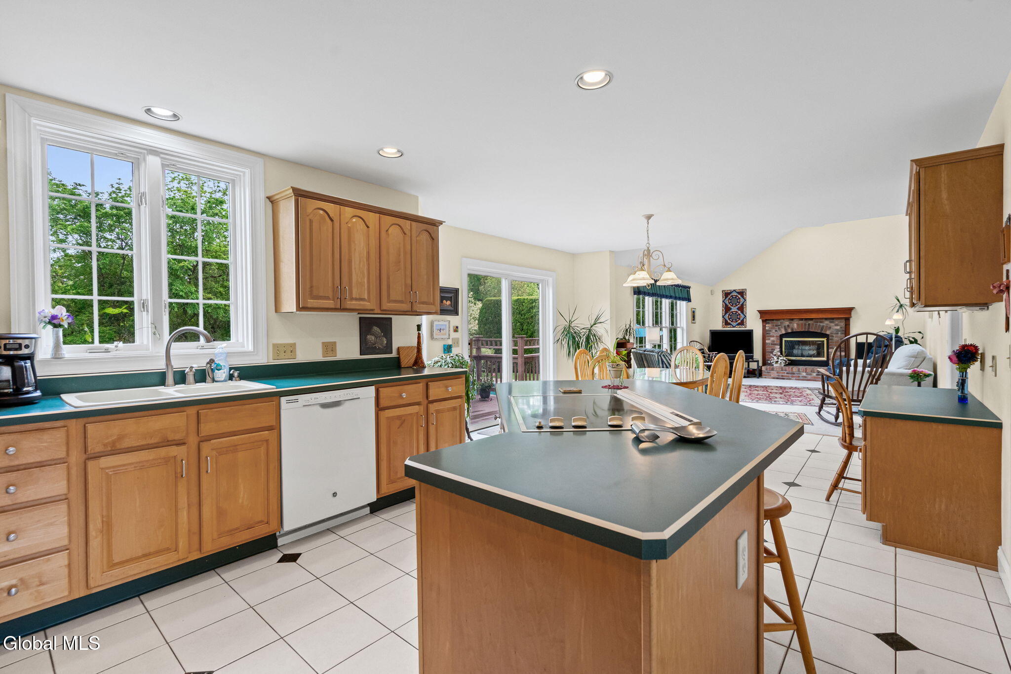 2501 Angelina Drive Schenectady NY 12309