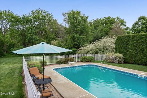 2501 Angelina Drive Schenectady NY 12309
