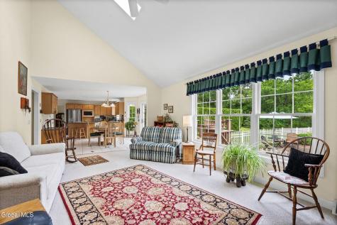 2501 Angelina Drive Schenectady NY 12309