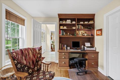 2501 Angelina Drive Schenectady NY 12309