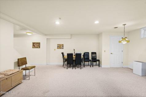 2501 Angelina Drive Schenectady NY 12309